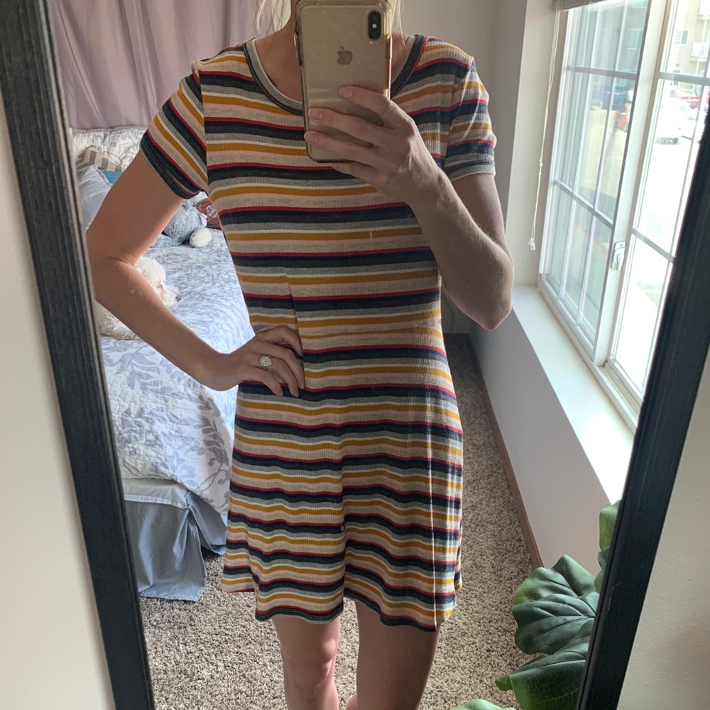 Multi Color Dress - Picture 2 of 6